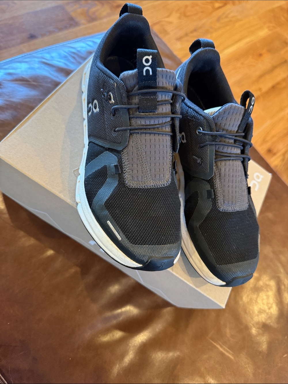 On Cloud Sky Kids Black and Gray Mesh Slip-On Sneakers